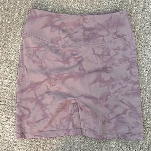 G Athletica biker shorts with booty scrunch